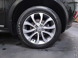 Used 2016 Nissan Juke Tekna Black - Interior and Exterior details 12
