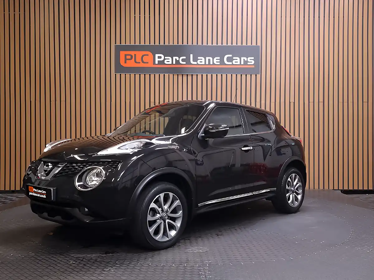 Used 2016 Nissan Juke Tekna Black - Interior and Exterior details 4