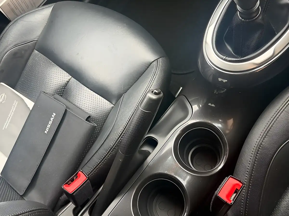 Used 2016 Nissan Juke Tekna Black - Interior and Exterior details 18
