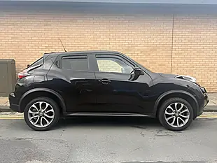 Used 2016 Nissan Juke Tekna Black - Interior and Exterior details 2