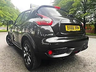 Used 2016 Nissan Juke Tekna Black - Interior and Exterior details 11