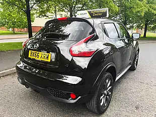 Used 2016 Nissan Juke Tekna Black - Interior and Exterior details 7