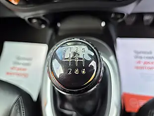 Used 2016 Nissan Juke Tekna Black - Interior and Exterior details 12