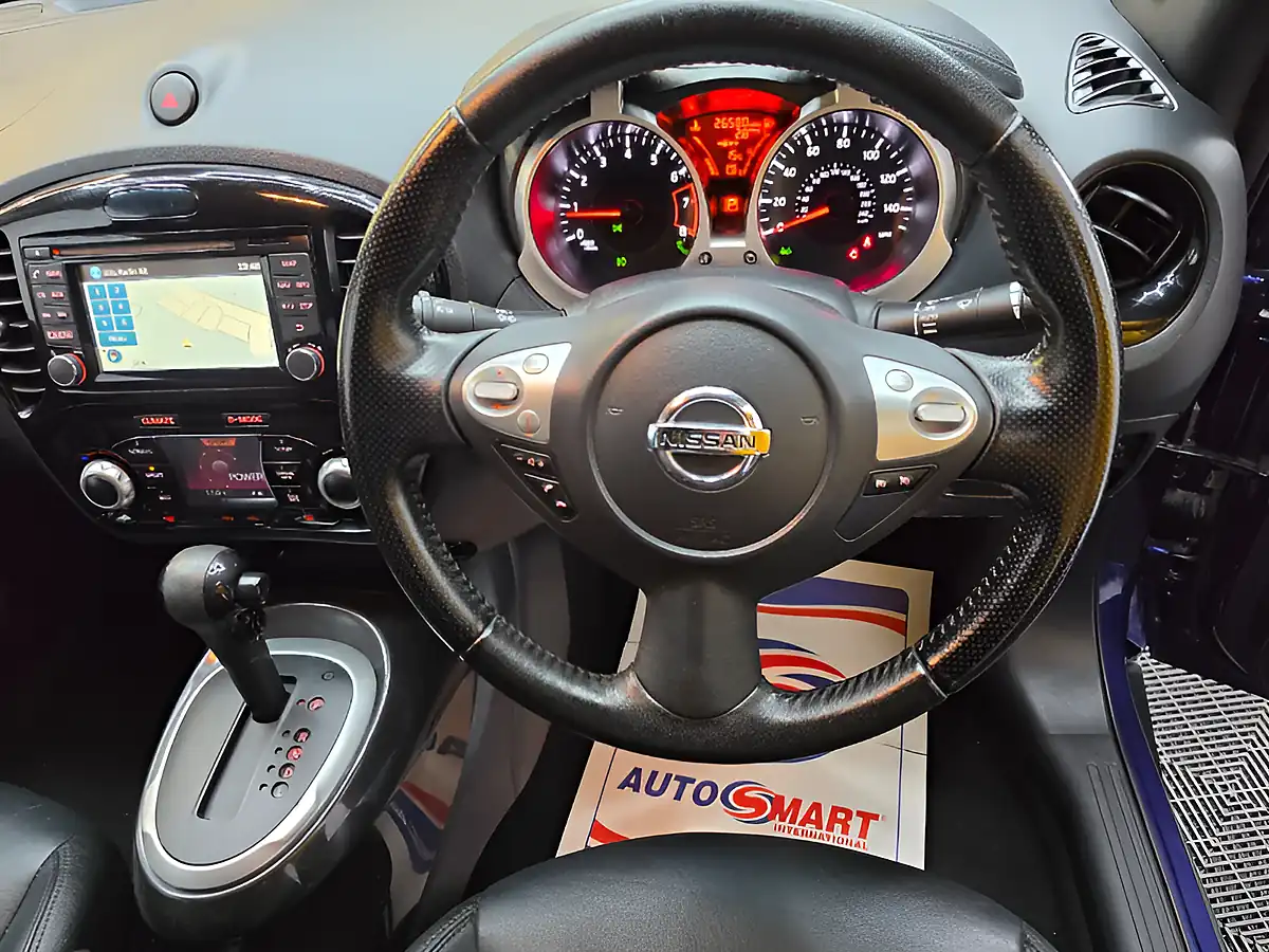 Used 2016 Nissan Juke Tekna Blue - Interior and Exterior details 11