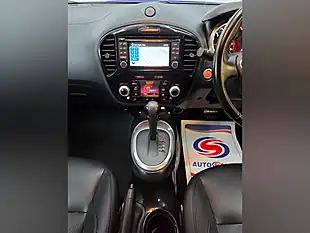 Used 2016 Nissan Juke Tekna Blue - Interior and Exterior details 13