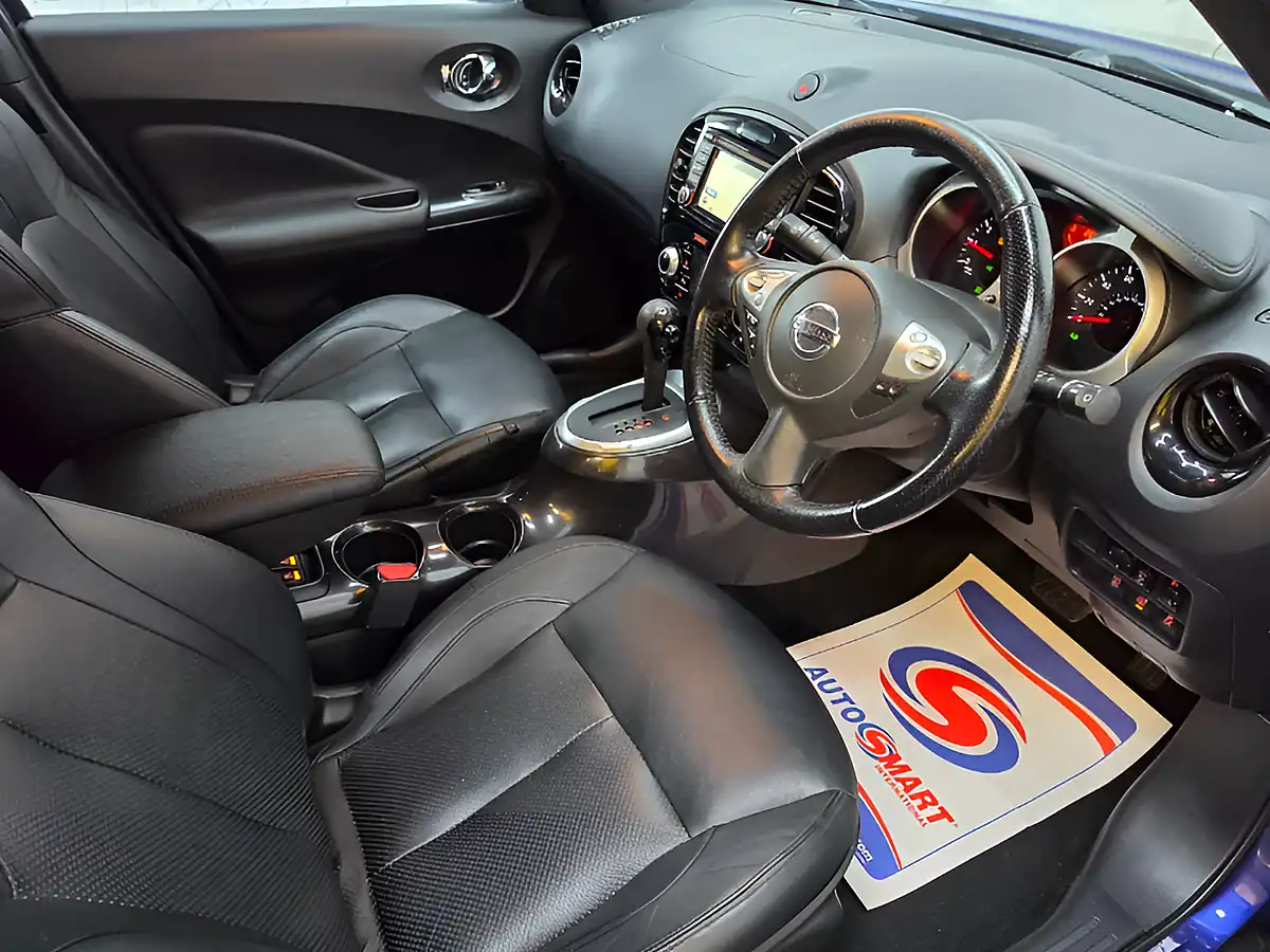 Used 2016 Nissan Juke Tekna Blue - Interior and Exterior details 17