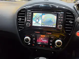 Used 2016 Nissan Juke Tekna Blue - Interior and Exterior details 19