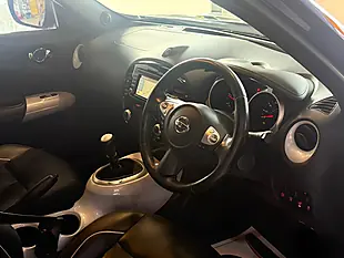 Used 2016 Nissan Juke Tekna Blue - Interior and Exterior details 14
