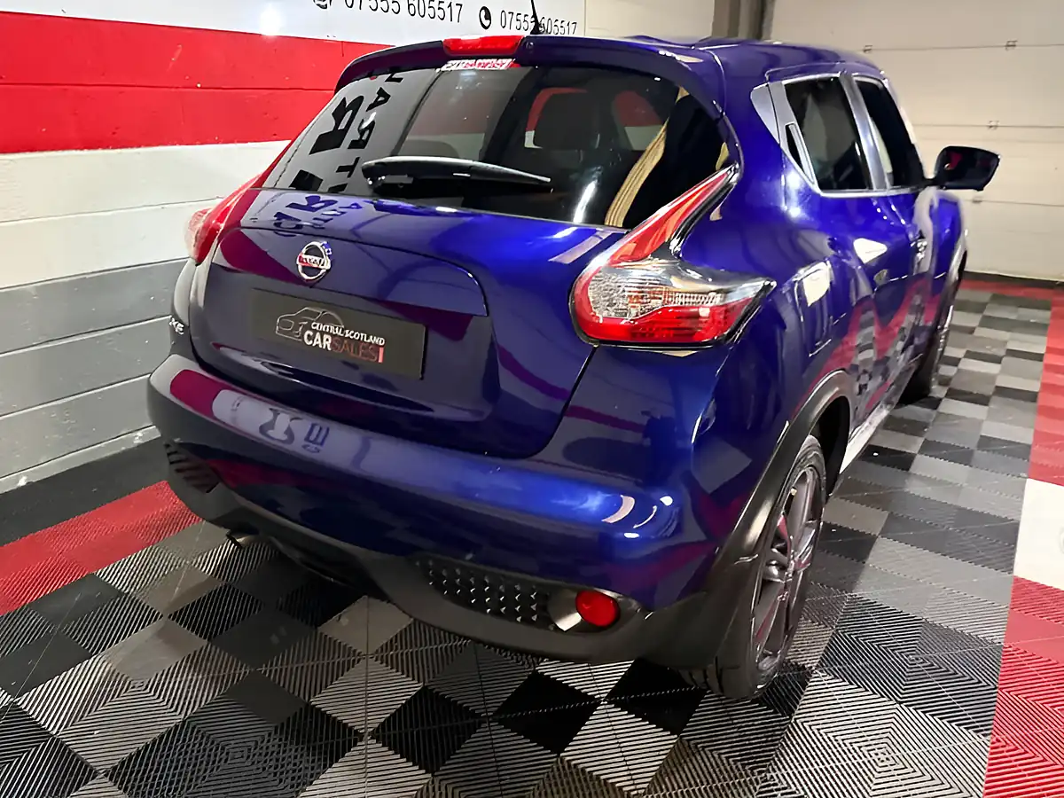 Used 2016 Nissan Juke Tekna Blue - Interior and Exterior details 12