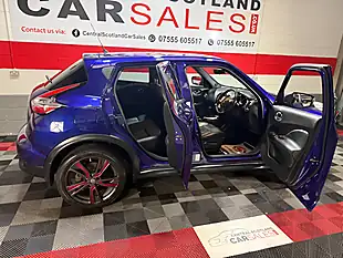 Used 2016 Nissan Juke Tekna Blue - Interior and Exterior details 17