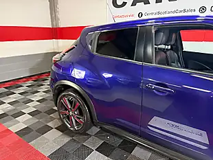 Used 2016 Nissan Juke Tekna Blue - Interior and Exterior details 6