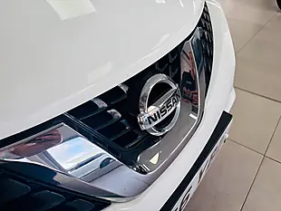 Used 2016 Nissan Juke Tekna Euro 6 White - Interior and Exterior details 10