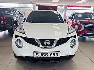 Used 2016 Nissan Juke Tekna Euro 6 White - Interior and Exterior details 2