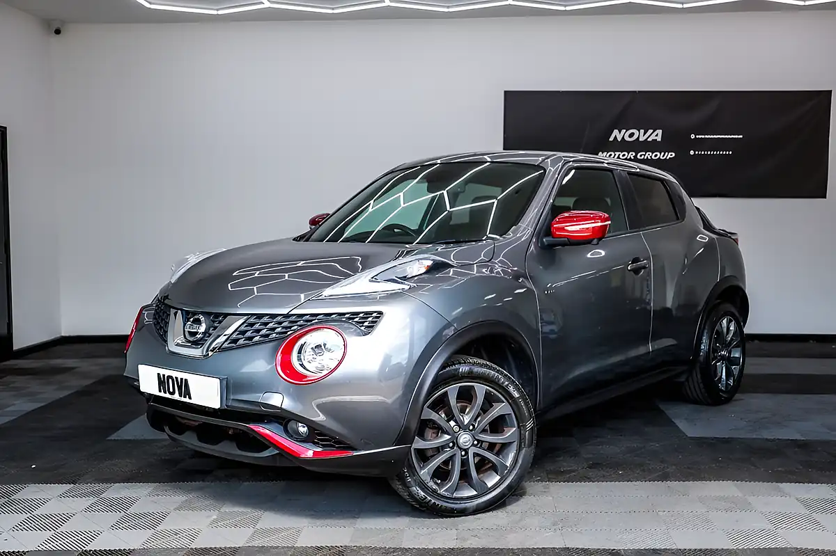 Used 2016 Nissan Juke Tekna Grey - Interior and Exterior details 2