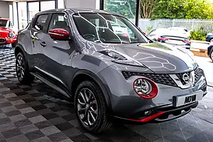 Used 2016 Nissan Juke Tekna Grey - Interior and Exterior details 9