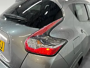 Used 2016 Nissan Juke Tekna Grey - Interior and Exterior details 9