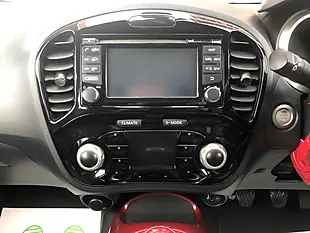 Used 2016 Nissan Juke Tekna Grey - Interior and Exterior details 14