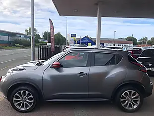 Used 2016 Nissan Juke Tekna Grey - Interior and Exterior details 7