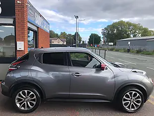 Used 2016 Nissan Juke Tekna Grey - Interior and Exterior details 8