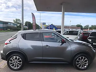 Used 2016 Nissan Juke Tekna Grey - Interior and Exterior details 9