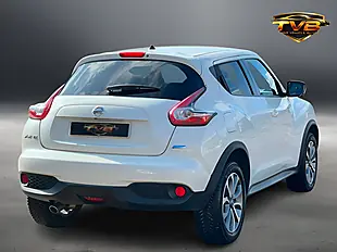 Used 2016 Nissan Juke Tekna Storm White - Interior and Exterior details 3
