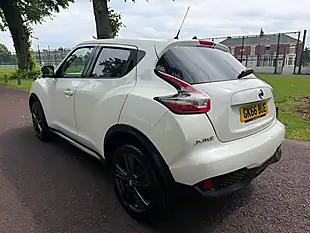Used 2016 Nissan Juke Tekna White - Interior and Exterior details 5