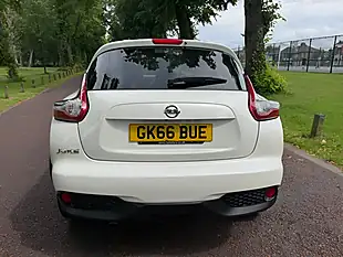 Used 2016 Nissan Juke Tekna White - Interior and Exterior details 6
