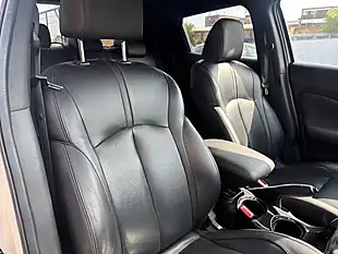 Used 2016 Nissan Juke Tekna White - Interior and Exterior details 11