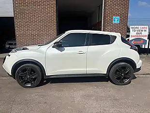 Used 2016 Nissan Juke Tekna White - Interior and Exterior details 4