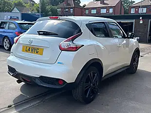 Used 2016 Nissan Juke Tekna White - Interior and Exterior details 7