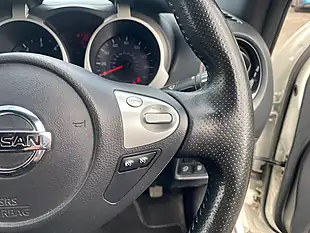 Used 2016 Nissan Juke Tekna White - Interior and Exterior details 13
