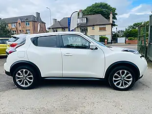 Used 2016 Nissan Juke Tekna White - Interior and Exterior details 9