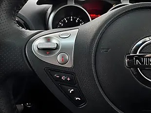 Used 2016 Nissan Juke Tekna White - Interior and Exterior details 17