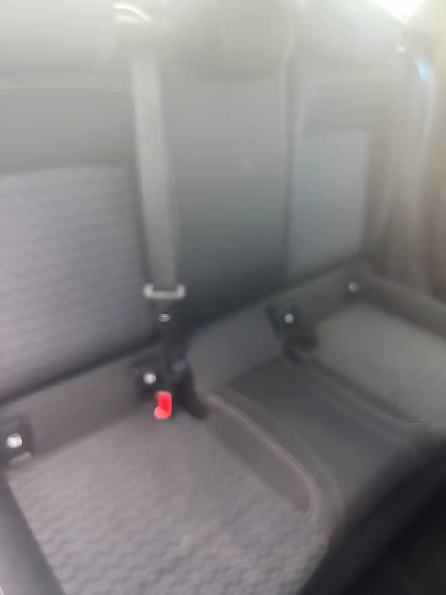 Used 2016 Nissan Juke Tekna White - Interior and Exterior details 10