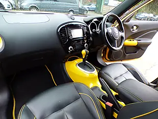 Used 2016 Nissan Juke Tekna Yellow - Interior and Exterior details 2