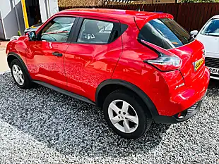 Used 2016 Nissan Juke Visia Red - Interior and Exterior details 5