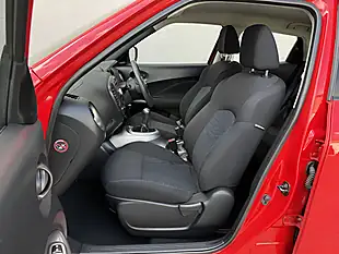 Used 2016 Nissan Juke Visia Red - Interior and Exterior details 12