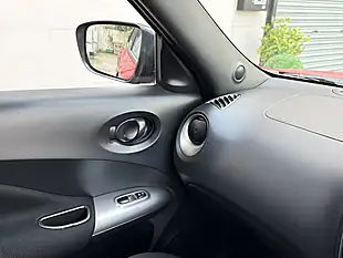 Used 2016 Nissan Juke Visia Red - Interior and Exterior details 16
