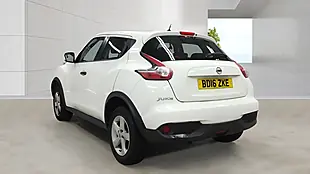 Used 2016 Nissan Juke Visia White - Interior and Exterior details 3