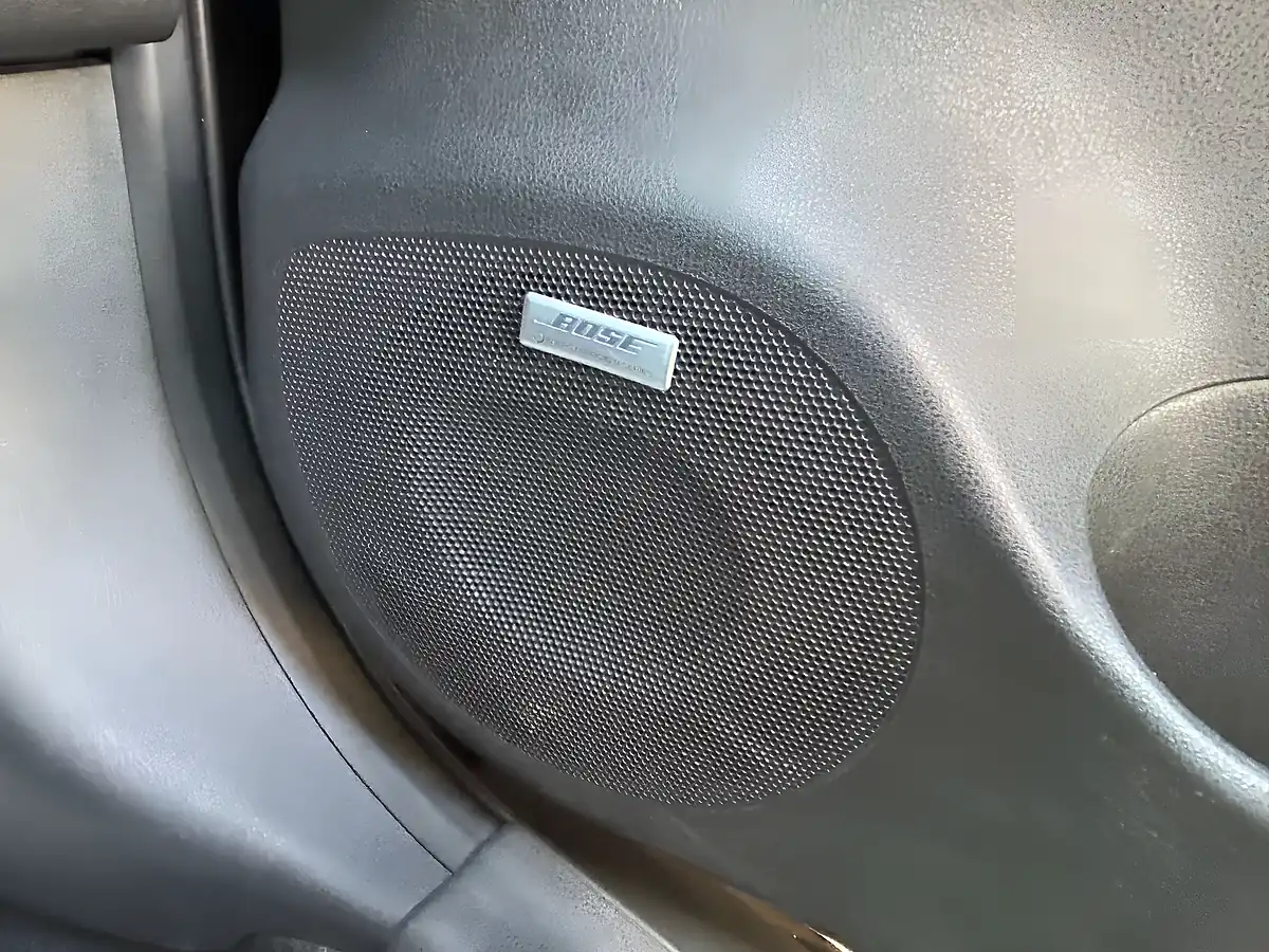 Used 2016 Nissan Leaf Tekna Black - Interior and Exterior details 20