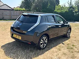 Used 2016 Nissan Leaf Tekna Black - Interior and Exterior details 4