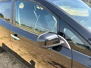 Used 2016 Nissan Leaf Tekna Black - Interior and Exterior details 8
