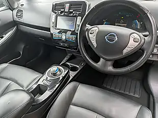 Used 2016 Nissan Leaf Tekna Grey - Interior and Exterior details 10
