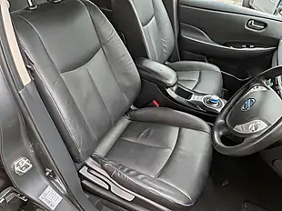 Used 2016 Nissan Leaf Tekna Grey - Interior and Exterior details 11