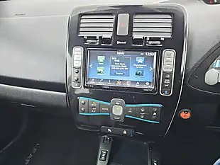 Used 2016 Nissan Leaf Tekna Grey - Interior and Exterior details 10