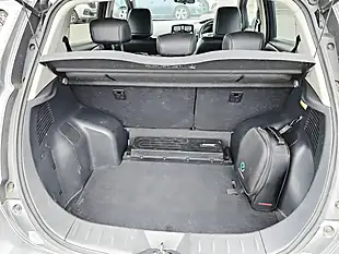 Used 2016 Nissan Leaf Tekna Grey - Interior and Exterior details 6