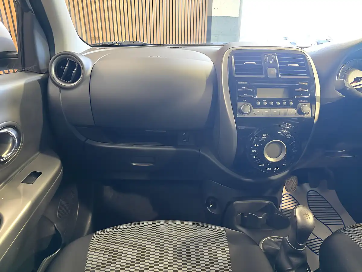 Used 2016 Nissan Micra Acenta Silver - Interior and Exterior details 12