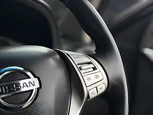 Used 2016 Nissan Navara Tekna Black - Interior and Exterior details 17
