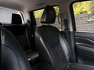 Used 2016 Nissan Navara Tekna Black - Interior and Exterior details 19