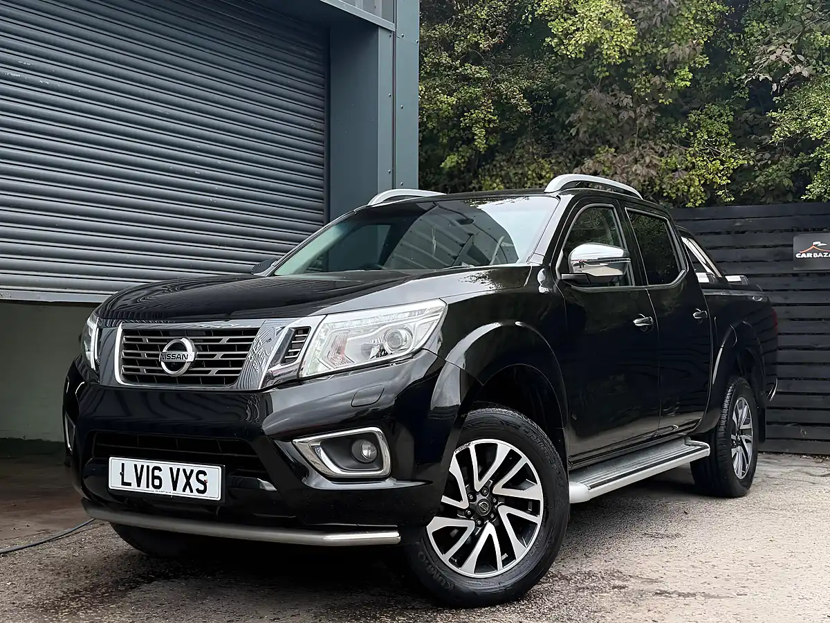 Used 2016 Nissan Navara Tekna Black - Interior and Exterior details 20
